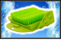 MWGEAR FOOT BRUSH SCRUBBER- GREEN-SOFT BRISTLES w/NON-SLIP MAT- BRAND NEW